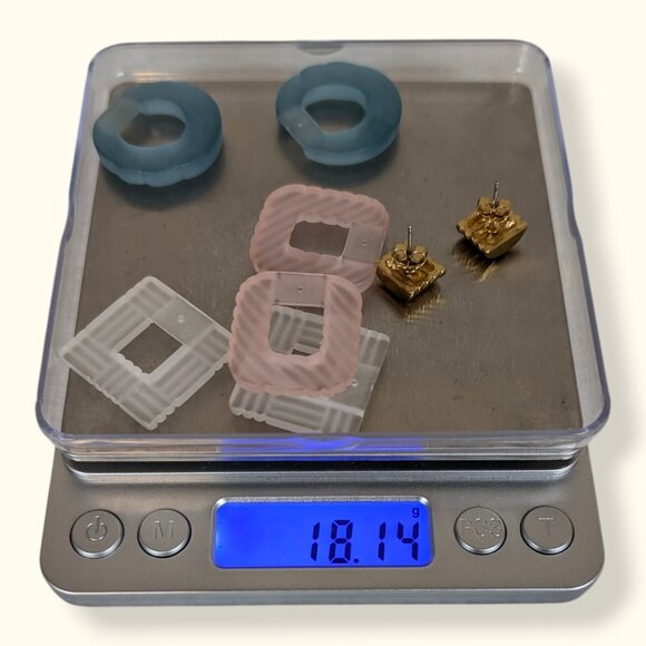 V. Avon Rainbow Ice Convertible Earrings - Picture 5 of 5